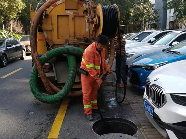 打安镇排污管道清淤